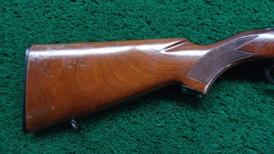 PRE-64 WINCHESTER MODEL 100 SEMI-AUTOMATIC RIFLE CHAMBERED FOR .284 WIN - Image 22 of 24