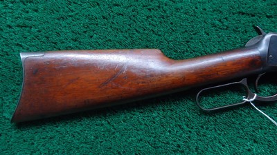 PRE-WAR WINCHESTER MODEL 1894 LEVER ACTION RIFLE IN 32-40 - Image 20 of 22