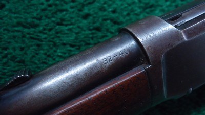PRE-WAR WINCHESTER MODEL 1894 LEVER ACTION RIFLE IN 32-40 - Image 6 of 22