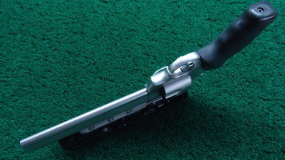 TAURUS MODEL 454 CASULL RAGING BULL STAINLESS REVOLVER - Image 4 of 13