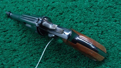 SMITH & WESSON MODEL 10-5 REVOLVER - Image 5 of 14