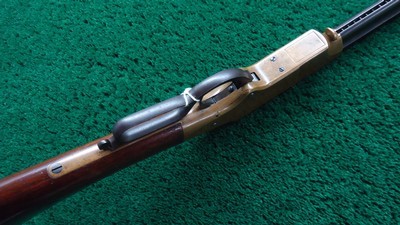 NICE ANTIQUE HENRY REPEATING RIFLE - Image 3 of 23