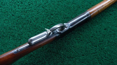 WINCHESTER MODEL 1886 TAKE DOWN RIFLE IN CALIBER 33 - Image 3 of 23