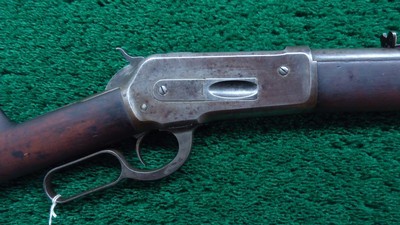 WINCHESTER 1886 ROUND BARREL RIFLE IN 40-65 WCF