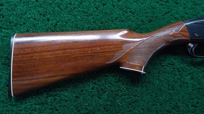 REMINGTON MODEL 1100 12 GAUGE SHOTGUN - Image 22 of 24