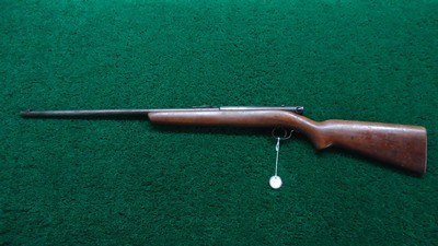 WINCHESTER MODEL 74 SEMI-AUTO RIFLE IN 22 SHORT - Image 17 of 22