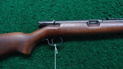 WINCHESTER MODEL 74 SEMI-AUTO RIFLE IN 22 SHORT