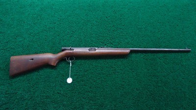 WINCHESTER MODEL 74 SEMI-AUTO RIFLE IN 22 SHORT - Image 18 of 22