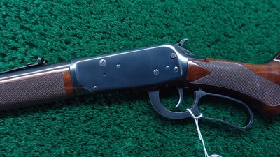 WINCHESTER MODEL 94AE LEGACY ROUND BARREL CHECKERED PISTOL GRIP DELUXE CARBINE CHAMBERED IN .357 MAGNUM - Image 2 of 22