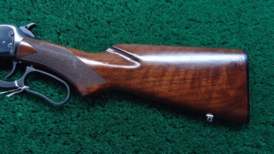 WINCHESTER MODEL 94AE LEGACY ROUND BARREL CHECKERED PISTOL GRIP DELUXE CARBINE CHAMBERED IN .357 MAGNUM - Image 18 of 22