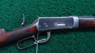 VERY SCARCE WINCHESTER 1894 DELUXE TD STRAIGHT STOCK DELUXE RIFLE CAL 25-35