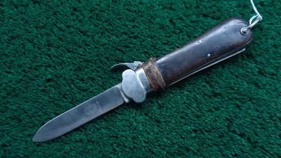 *Sale Pending* - WW2 1939-1945 GERMAN PARATROOPER GRAVITY KNIFE