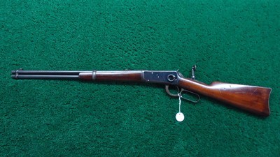 WINCHESTER MODEL 1894 SADDLE RING CARBINE IN 32-40 - Image 21 of 22