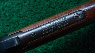 WINCHESTER MODEL 90 ROUND BARRELED SLIDE ACTION RIFLE IN 22 LONG - Image 8 of 19