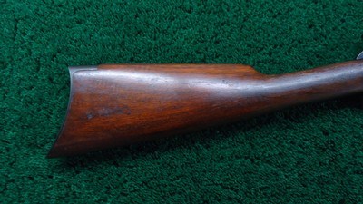 WINCHESTER MODEL 90 ROUND BARRELED SLIDE ACTION RIFLE IN 22 LONG - Image 17 of 19