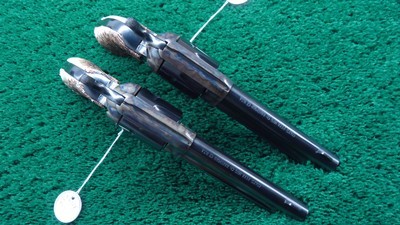 PAIR OF COLT SECOND GENERATION SINGLE ACTION ARMY REVOLVERS PRESENTED TO MARLIN EXHIBITION SHOOTER COLONEL LEON LARSON - Image 3 of 17