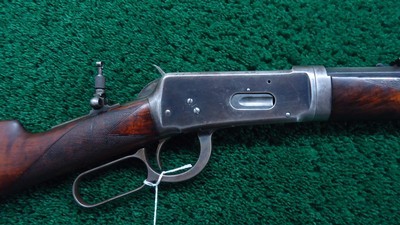 SPECIAL ORDER WINCHESTER MODEL 1894 STRAIGHT STOCK DELUXE RIFLE IN 25-35 WCF