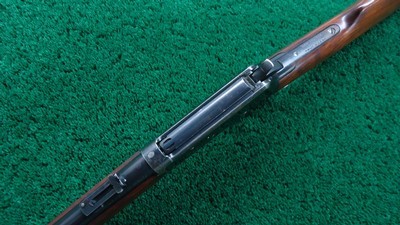 WINCHESTER MODEL 94 EASTERN CARBINE IN SCARCE 25-35 WCF - Image 4 of 20