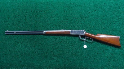 WINCHESTER MODEL 1894 LEVER ACTION RIFLE IN 30 WCF WITH IRISH REPUBLICAN BROTHERHOOD PLAQUE - Image 22 of 23