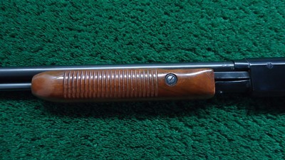 REMINGTON MODEL 572 FIELDMASTER SMOOTH BORE SLIDE ACTION RIFLE - Image 18 of 25