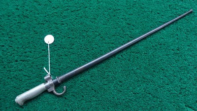 PRE-WW1&WW1 FRENCH LEBEL BAYONET WITH SCABBARD FOR MODEL 1886 - Image 2 of 15