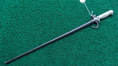 PRE-WW1&WW1 FRENCH LEBEL BAYONET WITH SCABBARD FOR MODEL 1886 - Image 1 of 15