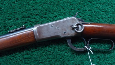 WINCHESTER 1892 SADDLE RING CARBINE IN CALIBER 25-20 - Image 2 of 25