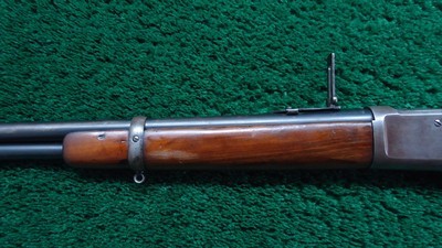 WINCHESTER 1892 SADDLE RING CARBINE IN CALIBER 25-20 - Image 16 of 25