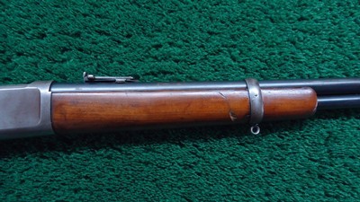 WINCHESTER 1892 SADDLE RING CARBINE IN CALIBER 25-20 - Image 5 of 25