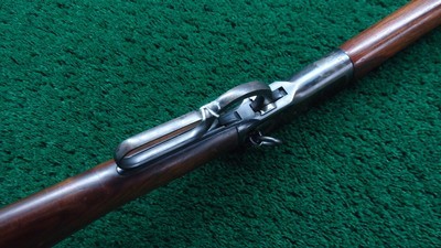 WINCHESTER MODEL 92 SADDLE RING CARBINE IN CALIBER 25-20 WCF - Image 3 of 22