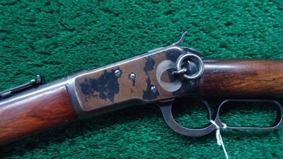 WINCHESTER MODEL 92 SADDLE RING CARBINE IN CALIBER 25-20 WCF - Image 2 of 22