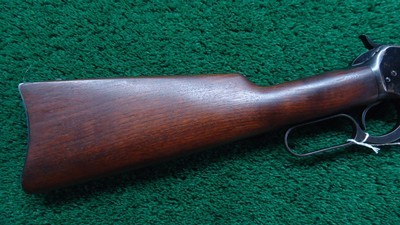 WINCHESTER MODEL 92 SADDLE RING CARBINE IN CALIBER 25-20 WCF - Image 21 of 23