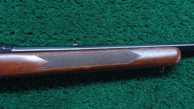 PRE-64 WINCHESTER MODEL 100 SEMI AUTOMATIC RIFLE IN .284 WIN - Image 5 of 25