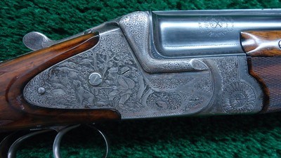 FACTORY ENGRAVED GAME SCENE OVER/UNDER AUSTRIAN 12 GAUGE SHOTGUN - Image 7 of 25
