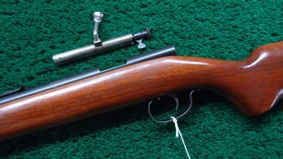REMINGTON MODEL 41 TARGETMASTER BOLT ACTION SINGLE SHOT RIFLE FOR .22 S, L or LR - Image 2 of 23