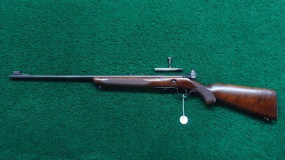 WINCHESTER MODEL 75 BOLT ACTION SPORTING RIFLEIN 22 LR - Image 23 of 24