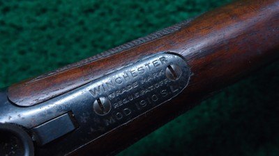 FIRST YEAR WINCHESTER DELUXE MODEL 1910 S.L. SEMI-AUTO RIFLE IN 401 CAL - Image 10 of 24