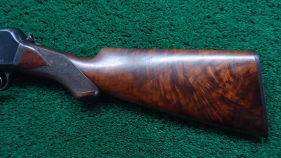 FIRST YEAR WINCHESTER DELUXE MODEL 1910 S.L. SEMI-AUTO RIFLE IN 401 CAL - Image 20 of 24