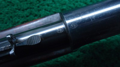 FIRST YEAR WINCHESTER DELUXE MODEL 1910 S.L. SEMI-AUTO RIFLE IN 401 CAL - Image 12 of 24