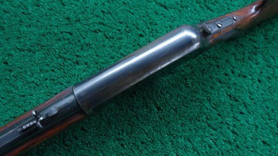 FIRST YEAR WINCHESTER DELUXE MODEL 1905 S.L. SEMI-AUTO RIFLE IN 32 CAL - Image 4 of 25