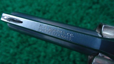 HARRINGTON & RICHARDSON HAMMERLESS BICYCLE FIRST MODEL TOP BREAK REVOLVER IN 32 S&W (black powder) - Image 6 of 9