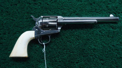 ANTIQUE COLT SINGLE ACTION REVOLVER IN 45 COLT - Image 1 of 16