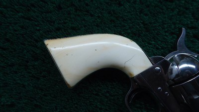 ANTIQUE COLT SINGLE ACTION REVOLVER IN 45 COLT - Image 12 of 16