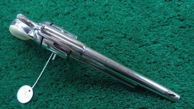 ANTIQUE COLT SINGLE ACTION REVOLVER IN 45 COLT - Image 3 of 16