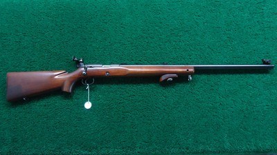 WINCHESTER MODEL 52 TARGET BOLT ACTION RIFLE IN CALIBER .22 LR - Image 25 of 25