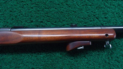 WINCHESTER MODEL 52 TARGET BOLT ACTION RIFLE IN CALIBER .22 LR - Image 5 of 25