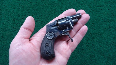 KOLB BABY HAMMERLESS POCKET REVOLVER IN CALIBER 22 SHORT RF - Image 10 of 11