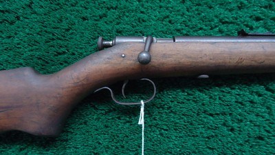 WINCHESTER MODEL 60 BOLT ACTION SINGLE SHOT RIFLE FOR .22 S, L or LR - Image 1 of 21