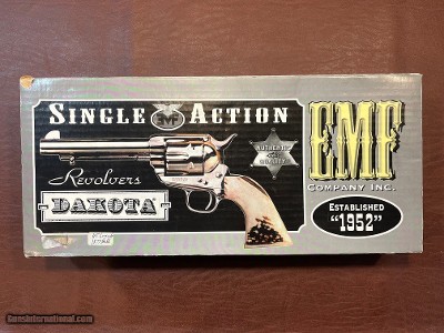 EMF, Aldo Uberti
1873
45LC. 4 3/4"Bl.
North Dakota
Model
NIB