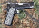 Springfield Armory 1911 Champion Commander Semi Auto. 45ACP
- Free Shipping - 1 of 17